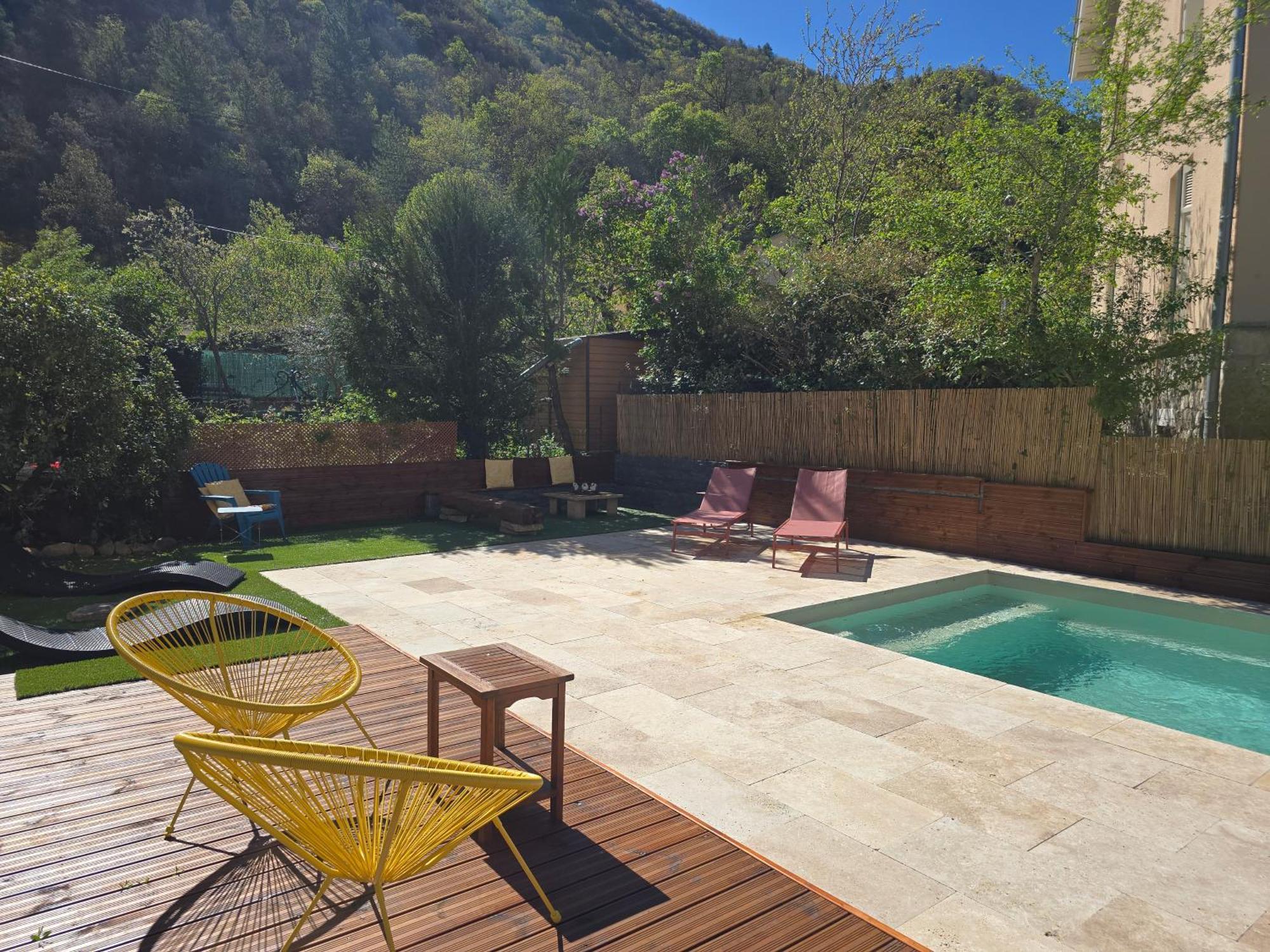 Tres Bel Appartement Avec Piscine Digne-les-Bains Exteriör bild
